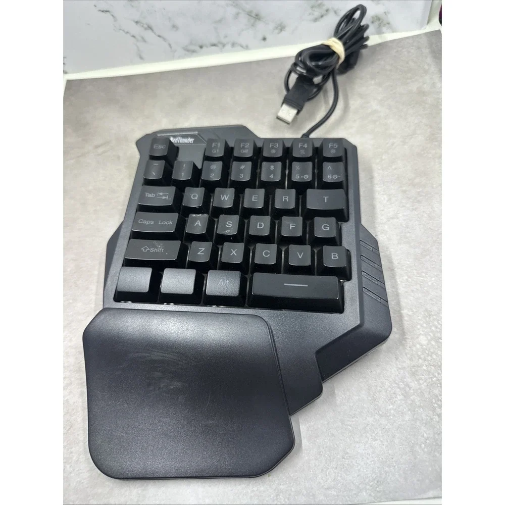 One Handed Gaming Keyboard RGB Backlit 35 Keys Portable Mini Keypad Tested good